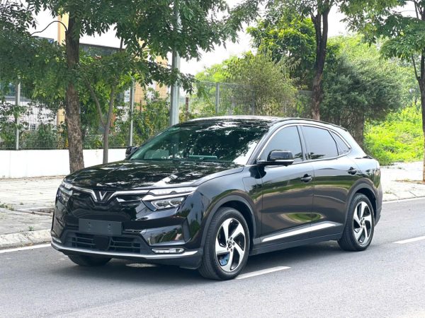 Vinfast VF8 Eco GF 2023 - Màu Đen
