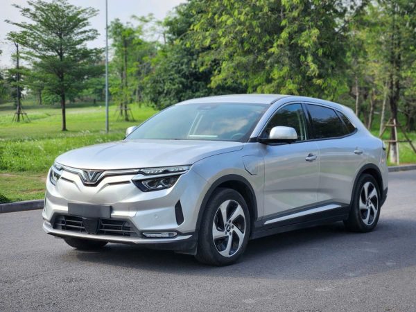Vinfast VF8 Eco GF 2023 - Màu Xám